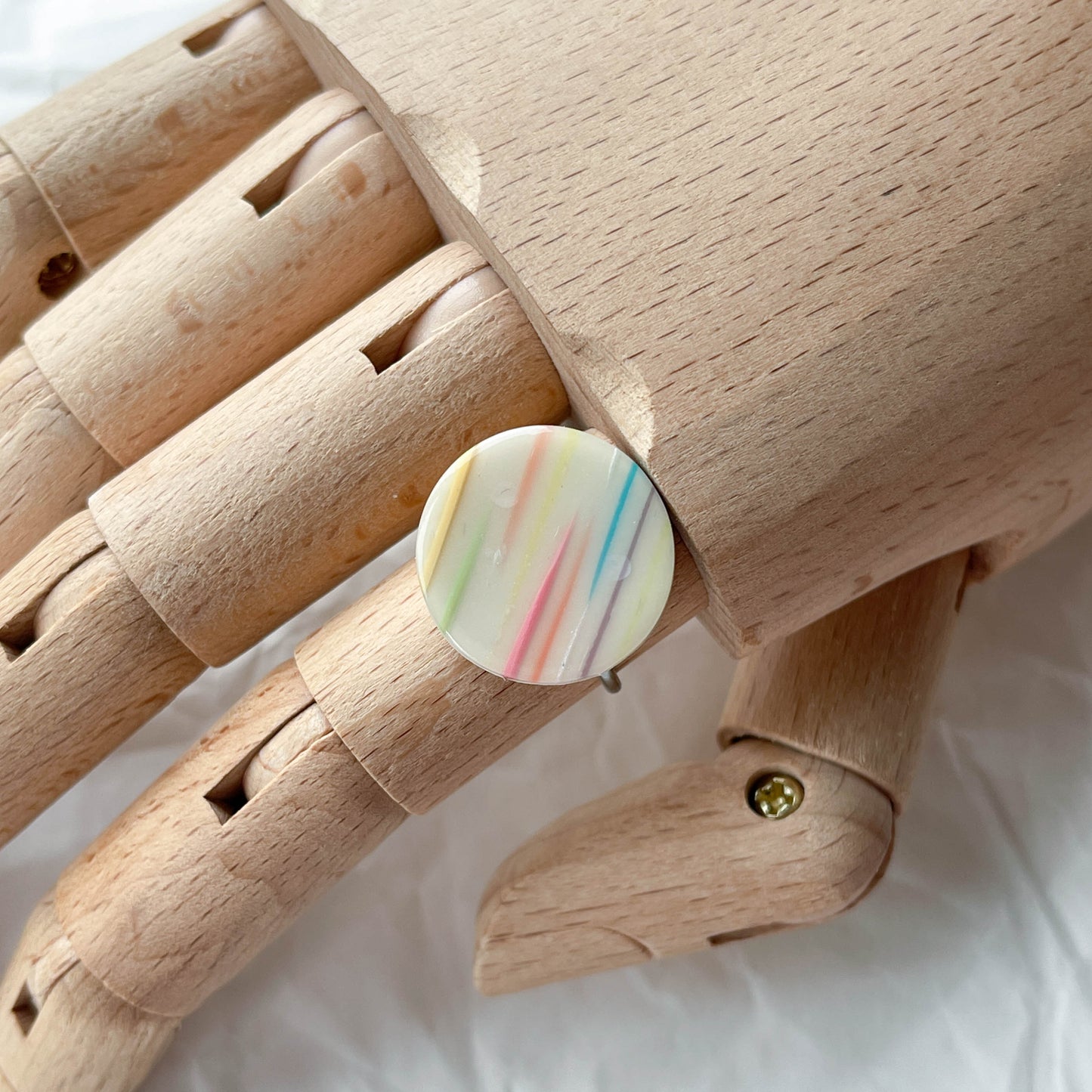 Neutral Ring