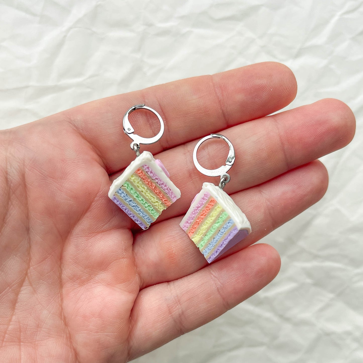 Mini Rainbow Cake Huggies