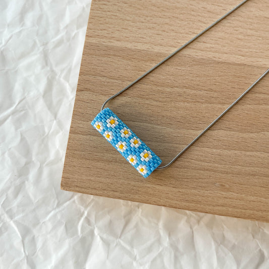 Daisy Necklace