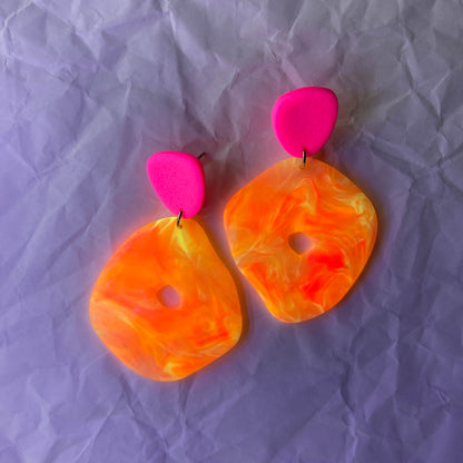 Ripple Dangles | neon light