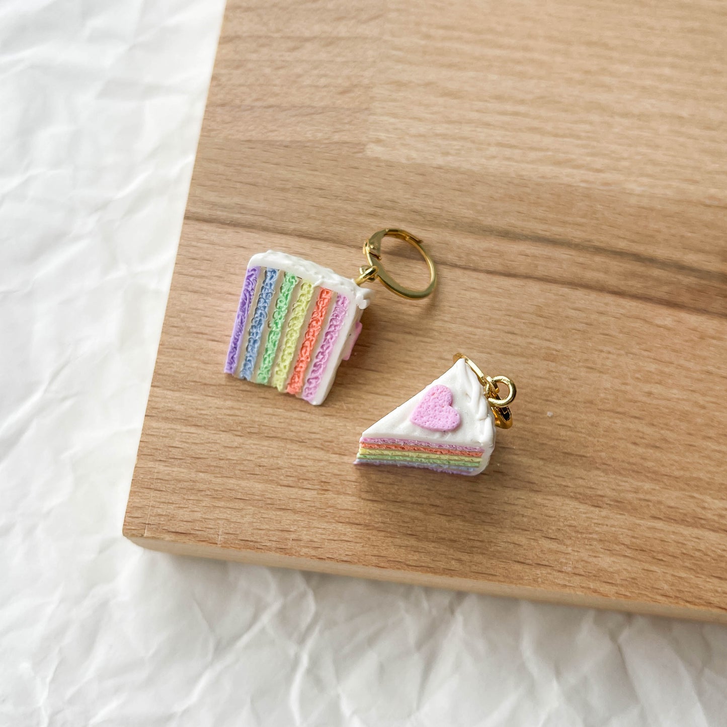 Mini Rainbow Cake Huggies