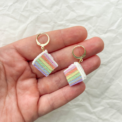 Mini Rainbow Cake Huggies