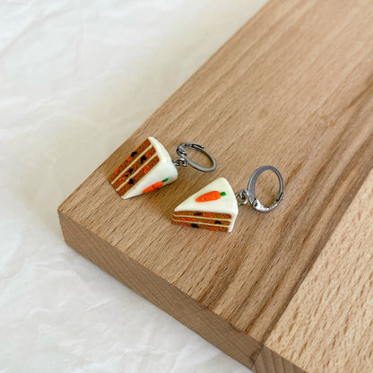 Mini Carrot Cake Huggies