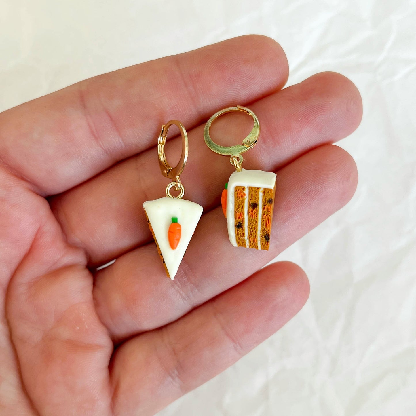 Mini Carrot Cake Huggies