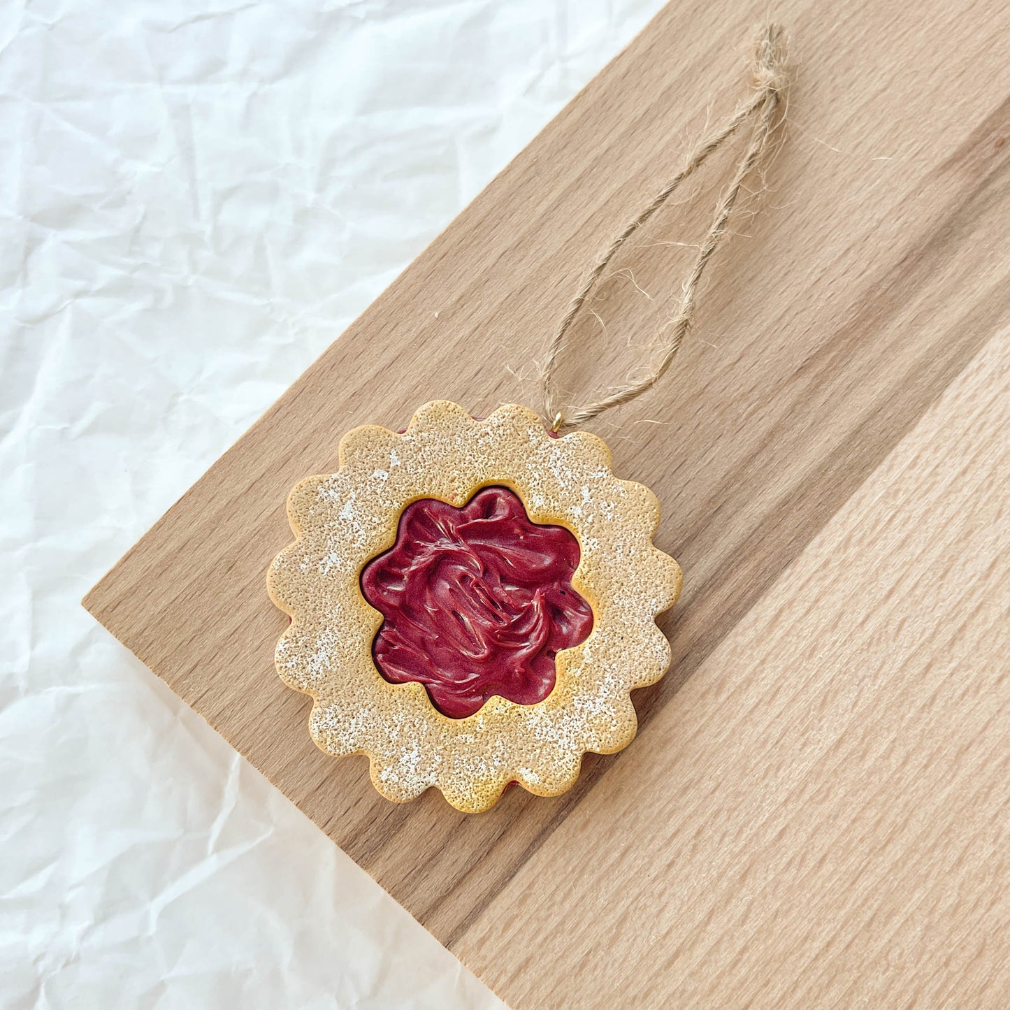 Linzer Cookie | Christmas decor