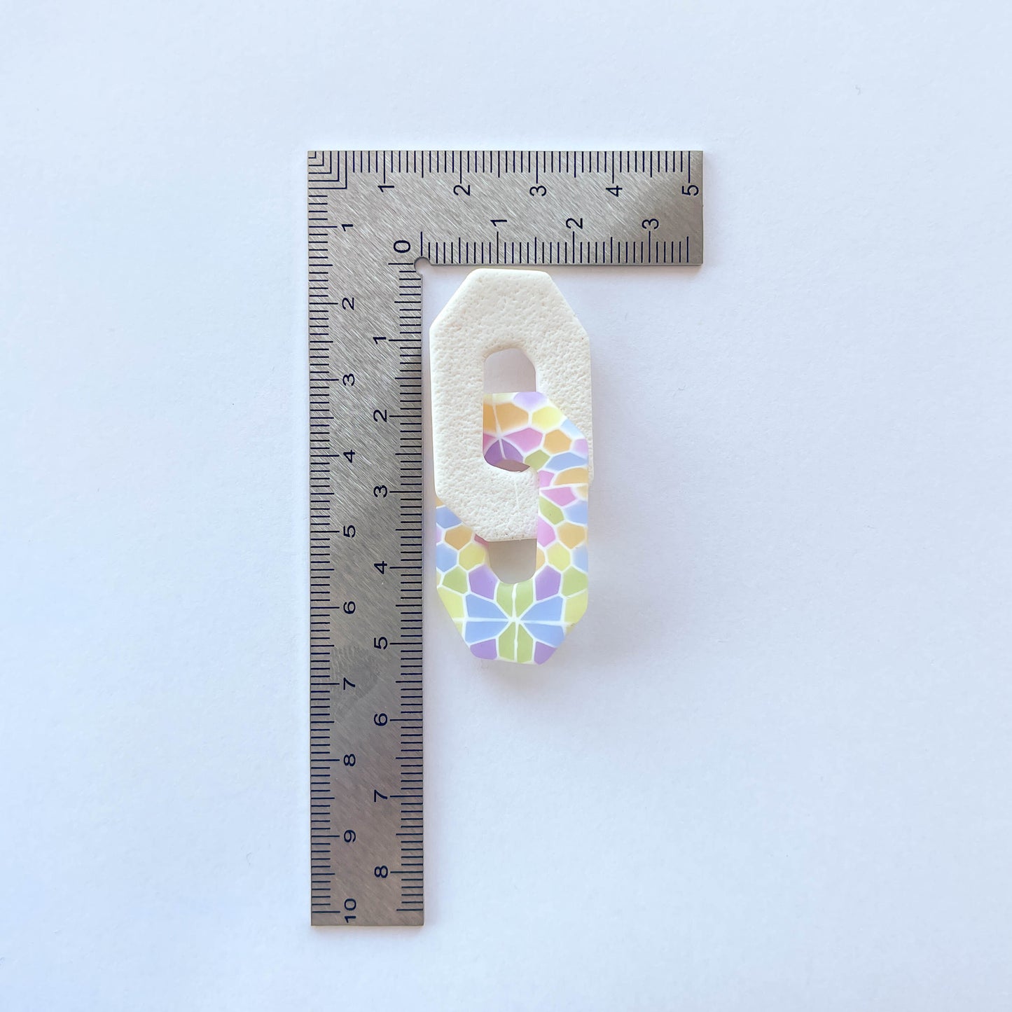 Alura Stained Glass Links