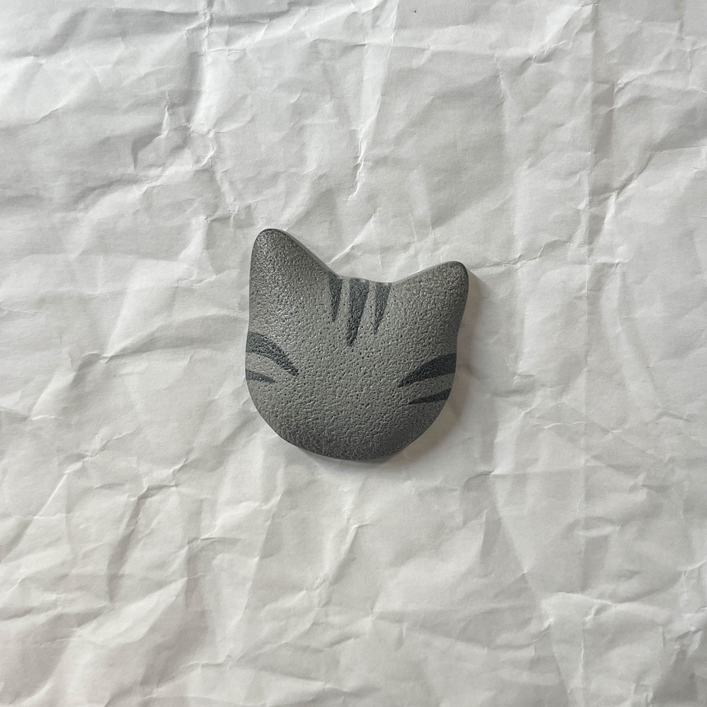 Magnetic cat whisker keeper