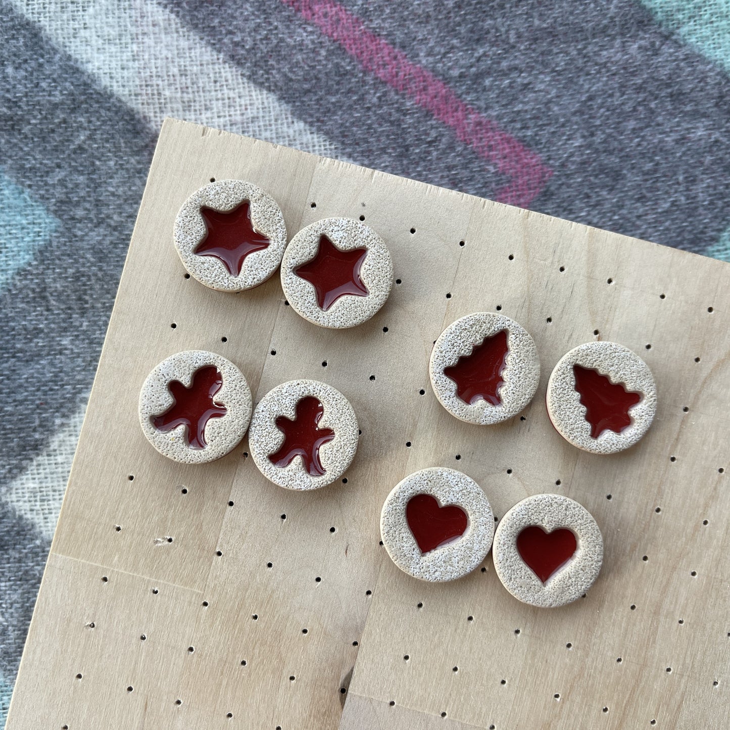 Linzer Cookies